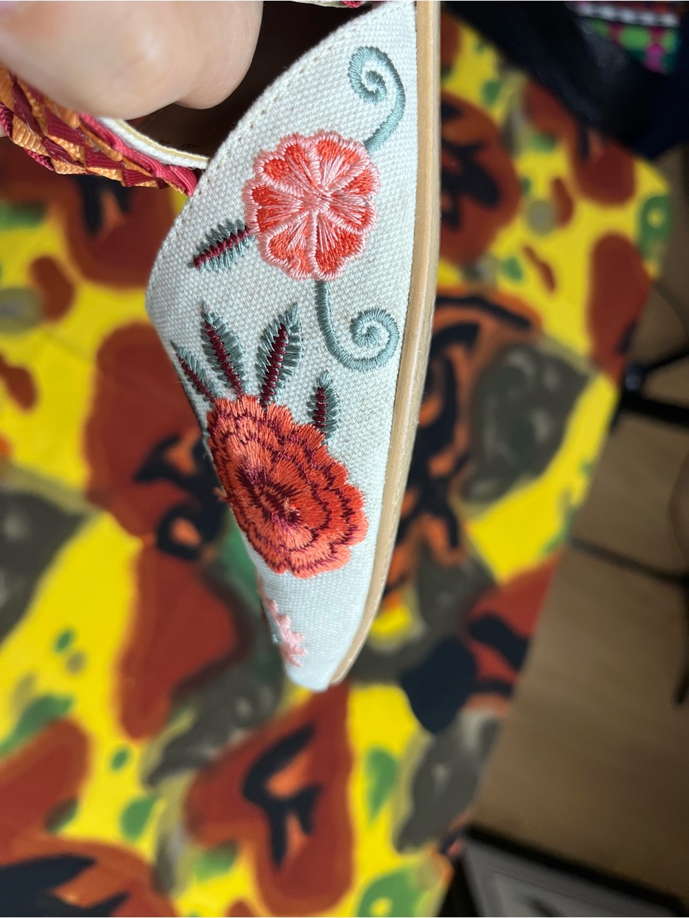 Haute Hippie red floral embroidered slip-on mules with woven strap women’s 7.5 - Picture 9 of 15